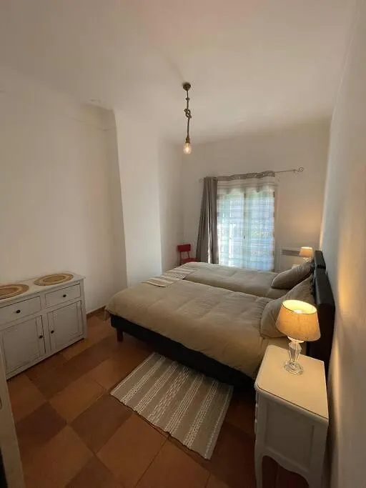 Appartement+Terrasse En Provence Dans Le Luberon Апт